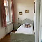 Zur Schlossmuehle מלון בורנה