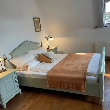 Zur Schlossmuehle Szálloda Borna